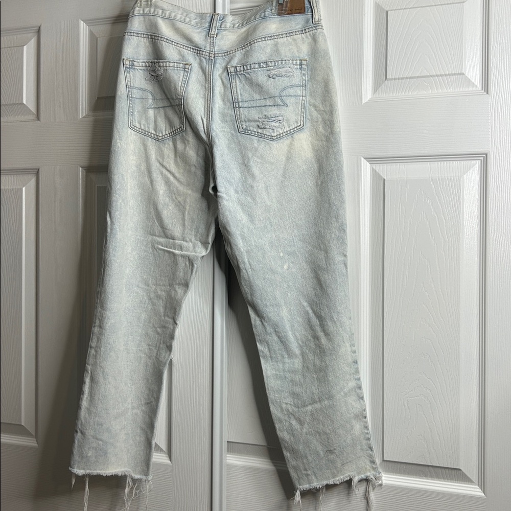 American Eagle Outfitters Light Blue Mom Jeans 8 SHORT - Picture 4 of 7